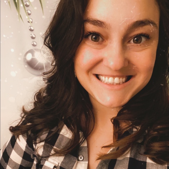 Hey hey hey. I'm Steph! - Picture 2 of 3